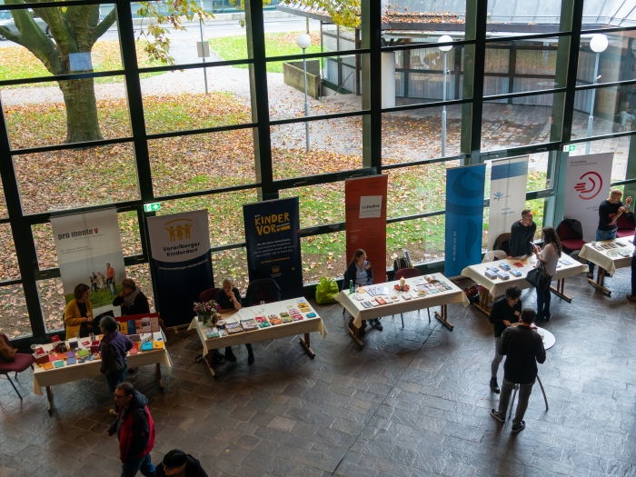 anima - Informationsstände im Foyer